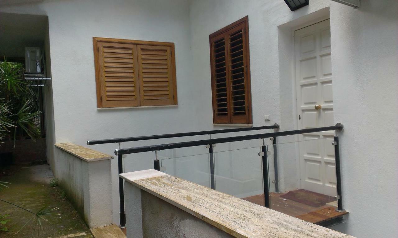Villa Gianni Παλέρμο Εξωτερικό φωτογραφία